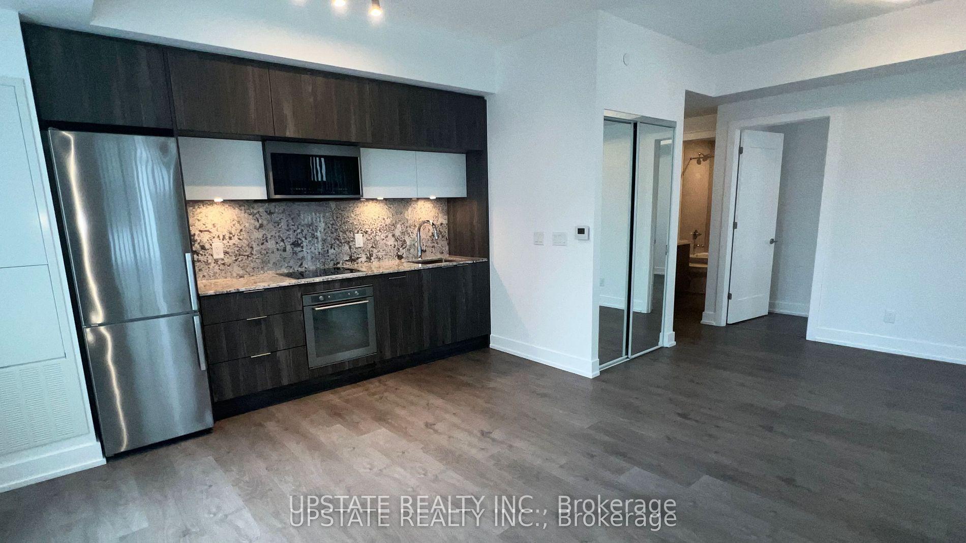 Photo 4 of Unit 654, 25 Adra Grado Way, North York, Bayview Village — HOMEH