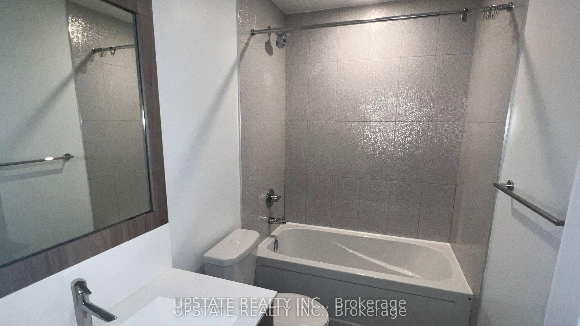 Photo 9 of Unit 654, 25 Adra Grado Way, North York, Bayview Village — HOMEH