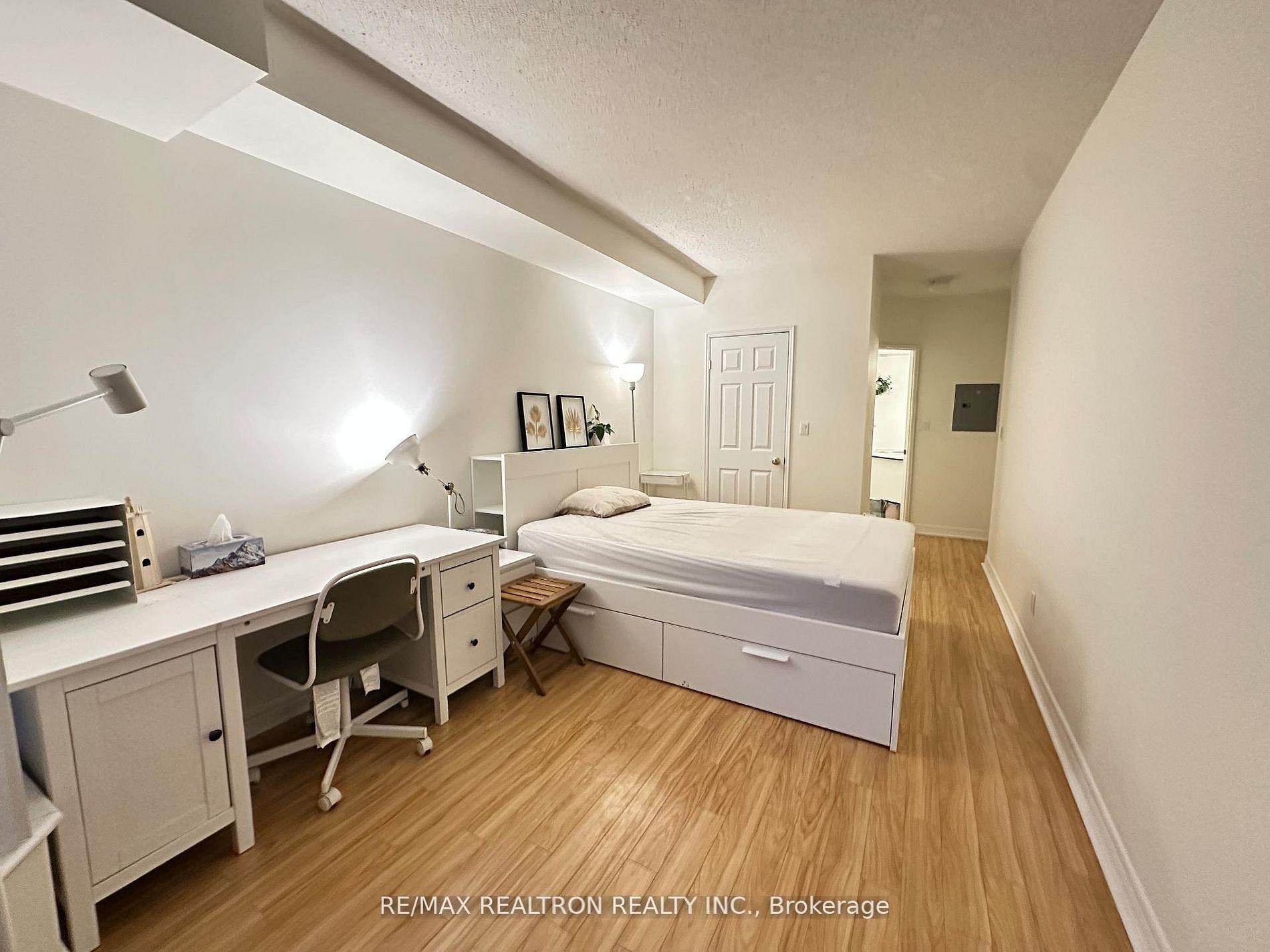 Photo 6 of Unit 1909, 55 Bloor Street E, Toronto, Church-Yonge Corridor — HOMEH