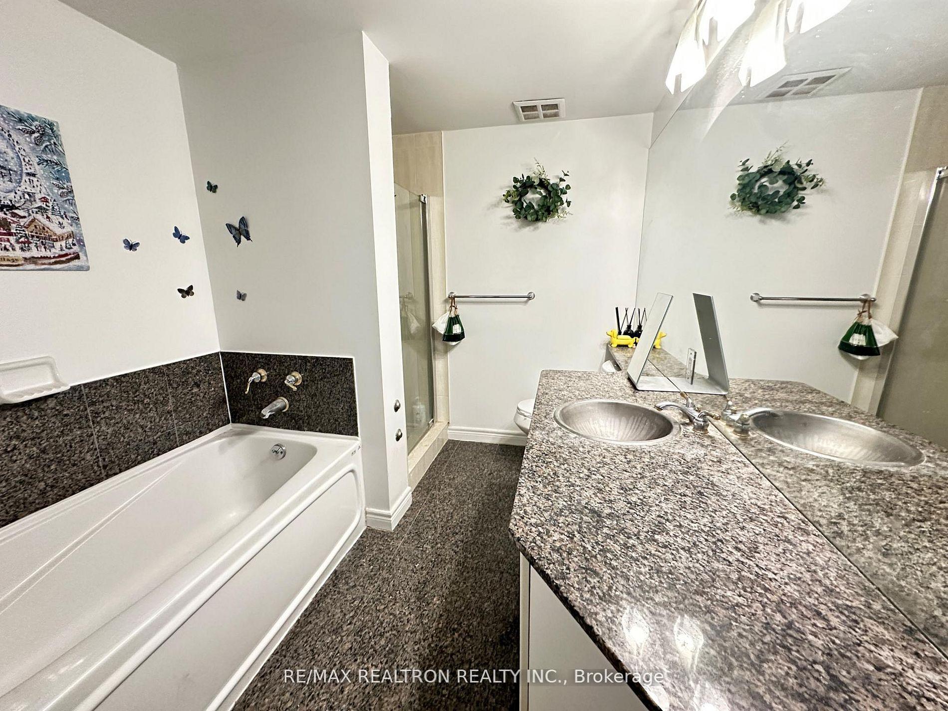 Photo 8 of Unit 1909, 55 Bloor Street E, Toronto, Church-Yonge Corridor — HOMEH