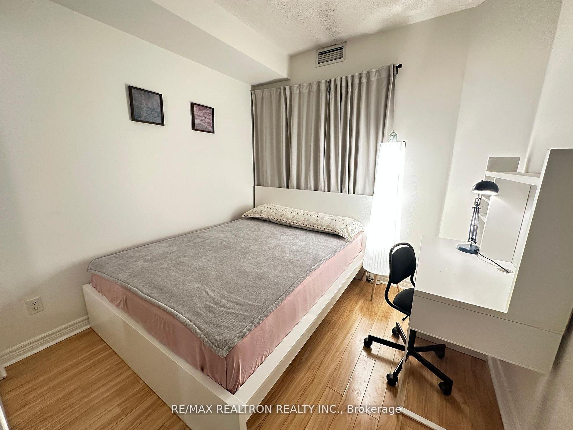 Photo 10 of Unit 1909, 55 Bloor Street E, Toronto, Church-Yonge Corridor — HOMEH
