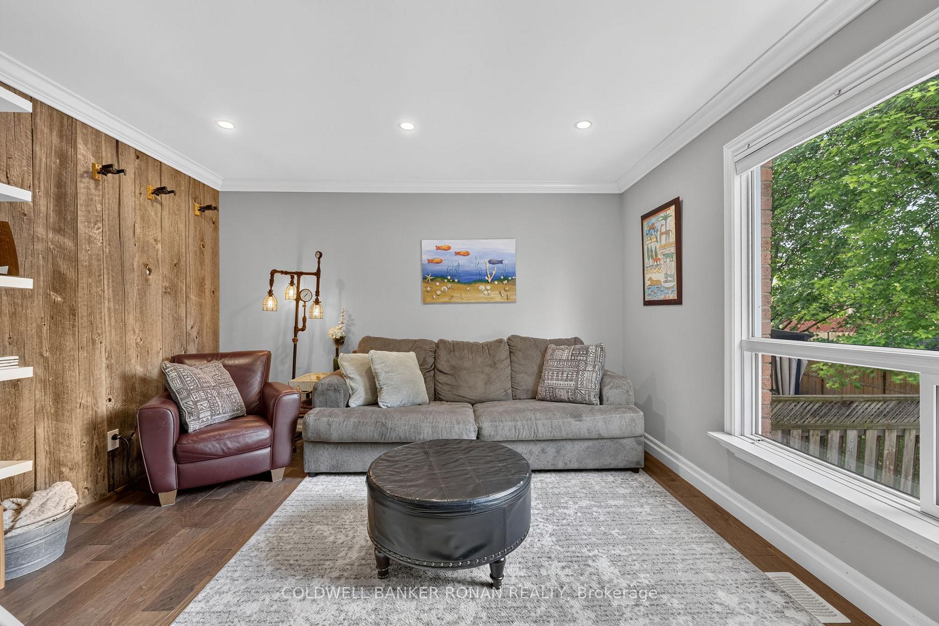 Photo 18 of 92 Daniele Avenue N, New Tecumseth, Beeton — HOMEH