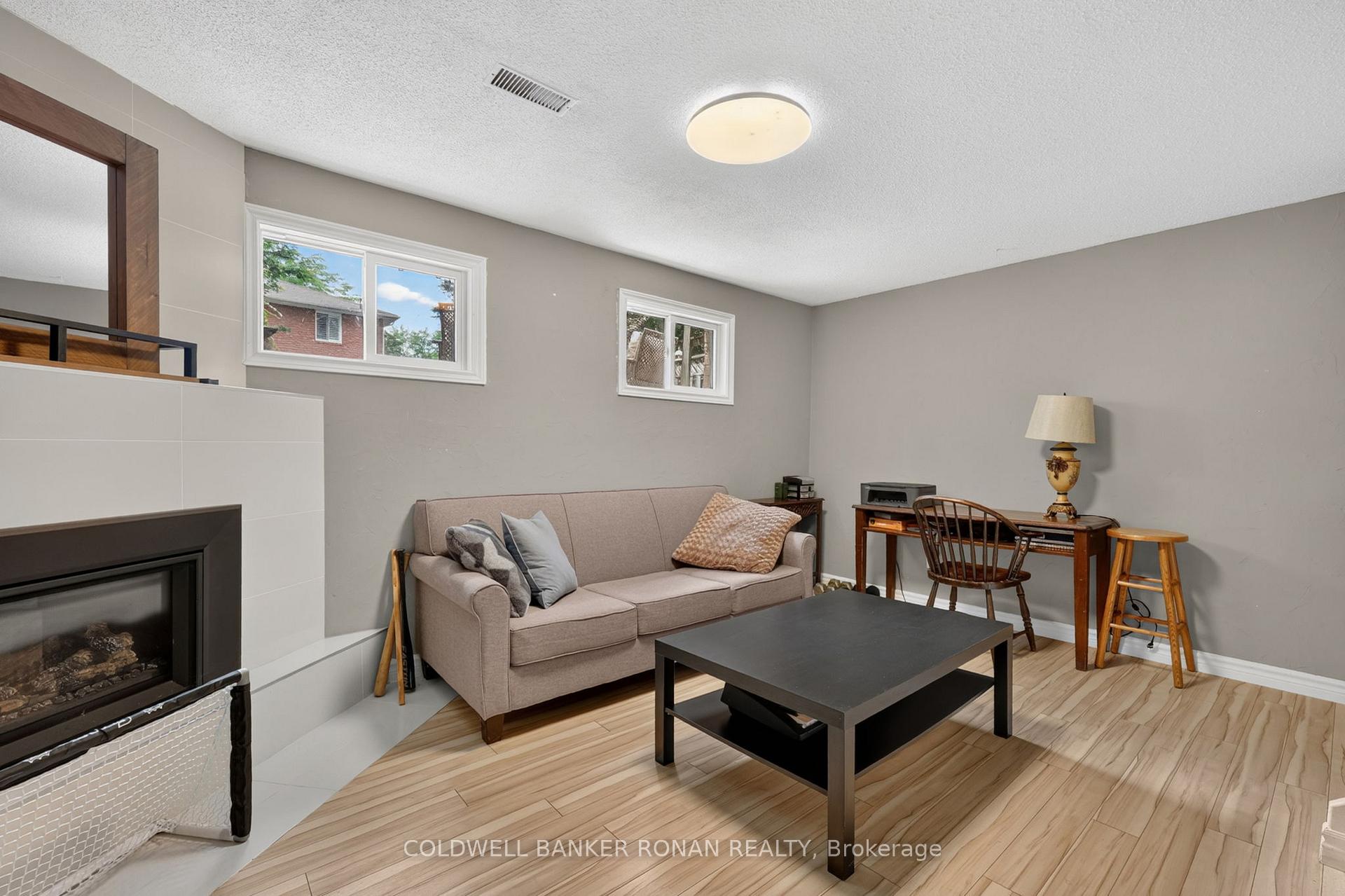 Photo 30 of 92 Daniele Avenue N, New Tecumseth, Beeton — HOMEH