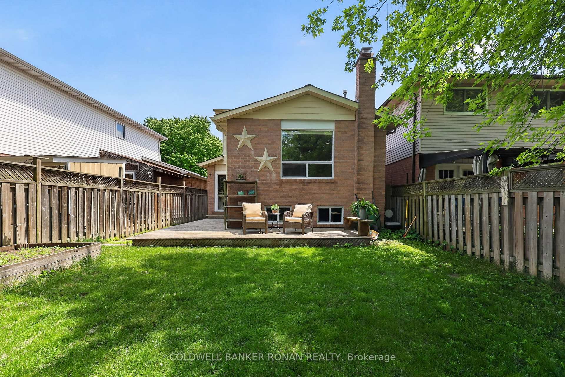 Photo 37 of 92 Daniele Avenue N, New Tecumseth, Beeton — HOMEH