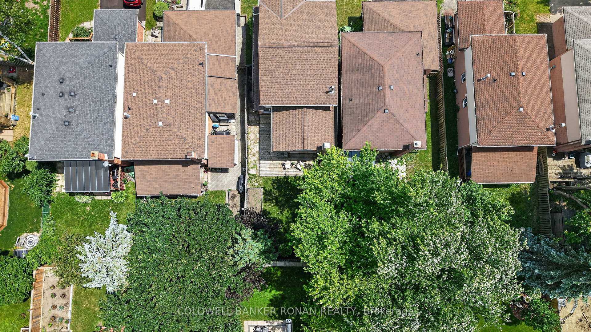 Photo 41 of 92 Daniele Avenue N, New Tecumseth, Beeton — HOMEH
