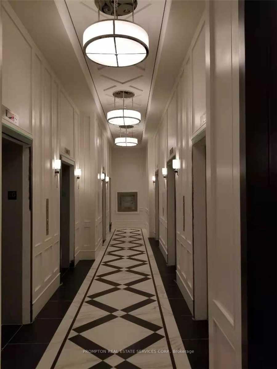 Photo 3 of Unit 323, 955 Bay Street, Toronto, Bay Street Corridor — HOMEH