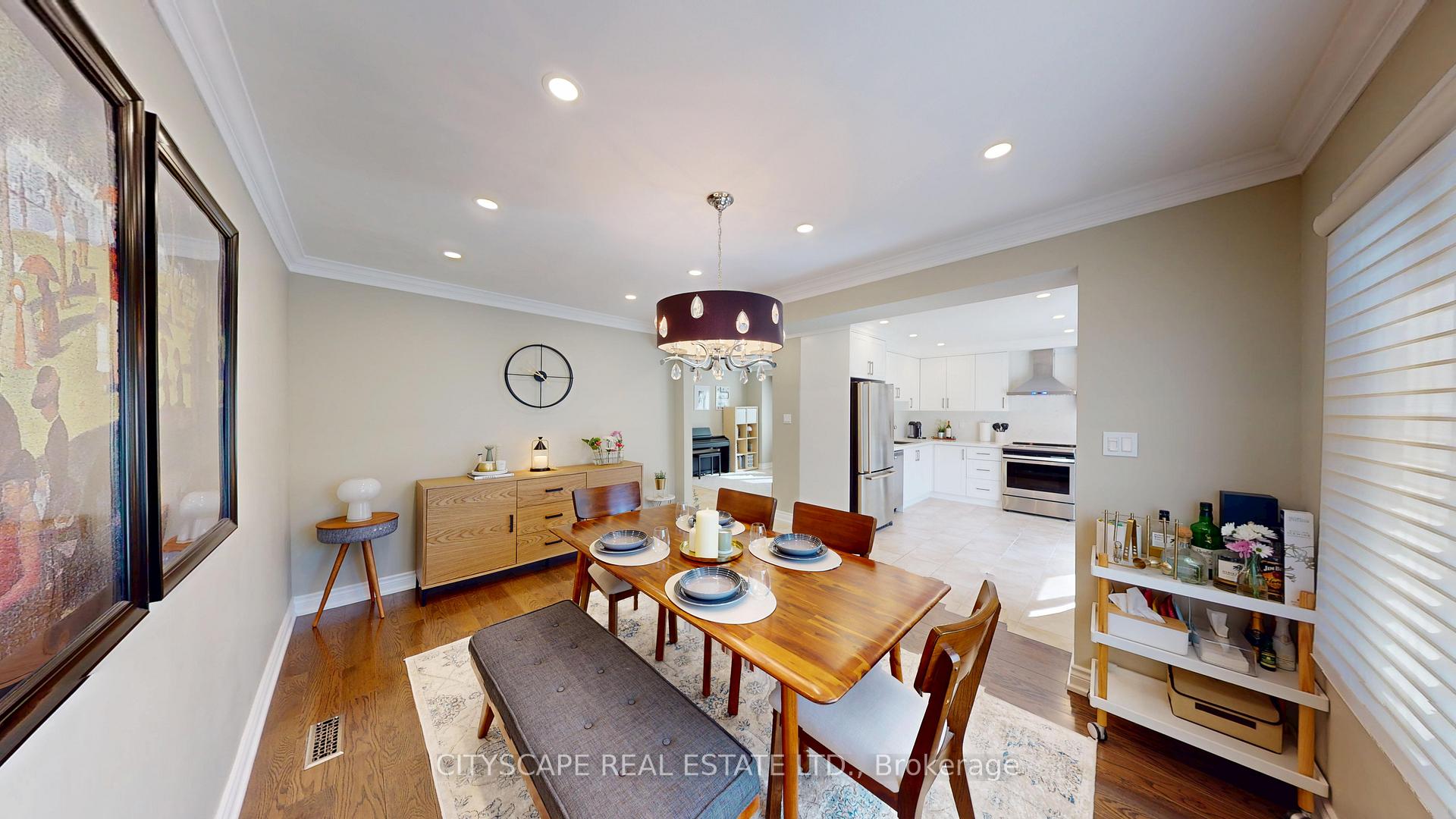 Photo 14 of 17 Badessa Circle, Vaughan, Brownridge — HOMEH