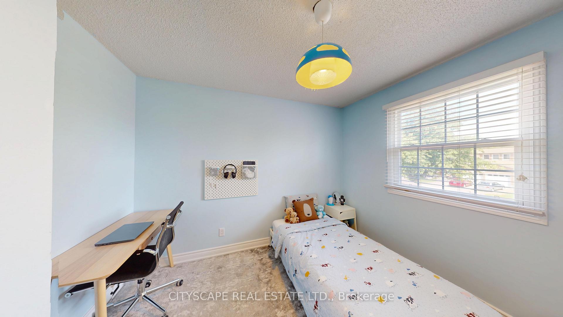 Photo 22 of 17 Badessa Circle, Vaughan, Brownridge — HOMEH