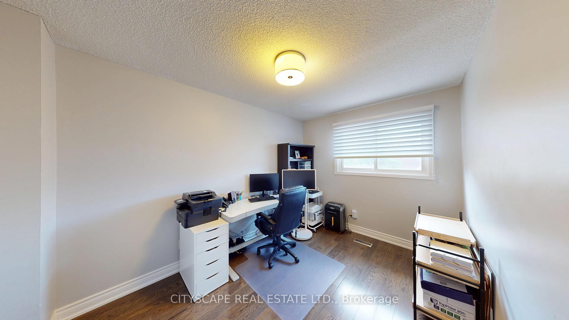 Photo 26 of 17 Badessa Circle, Vaughan, Brownridge — HOMEH