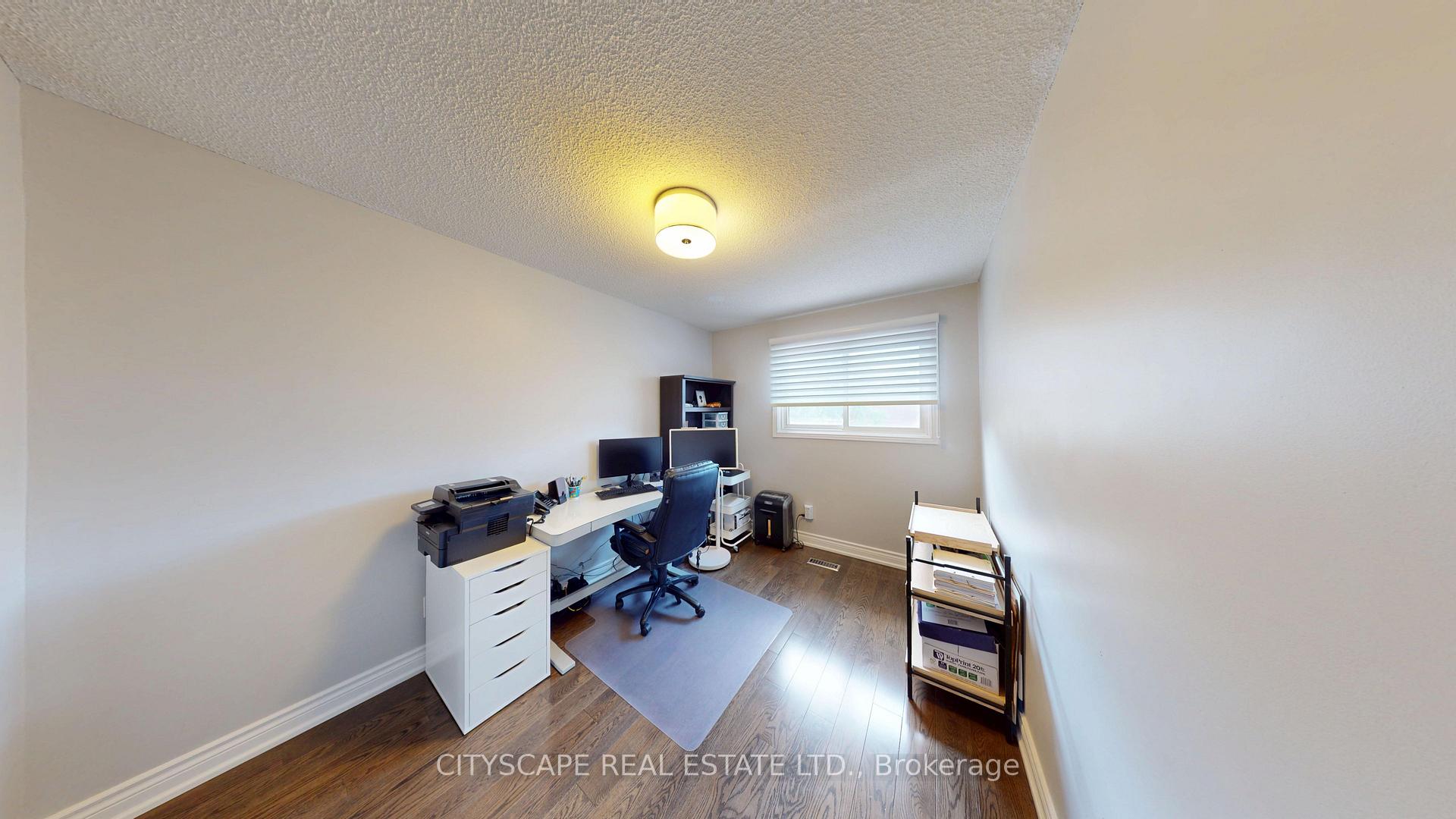 Photo 28 of 17 Badessa Circle, Vaughan, Brownridge — HOMEH