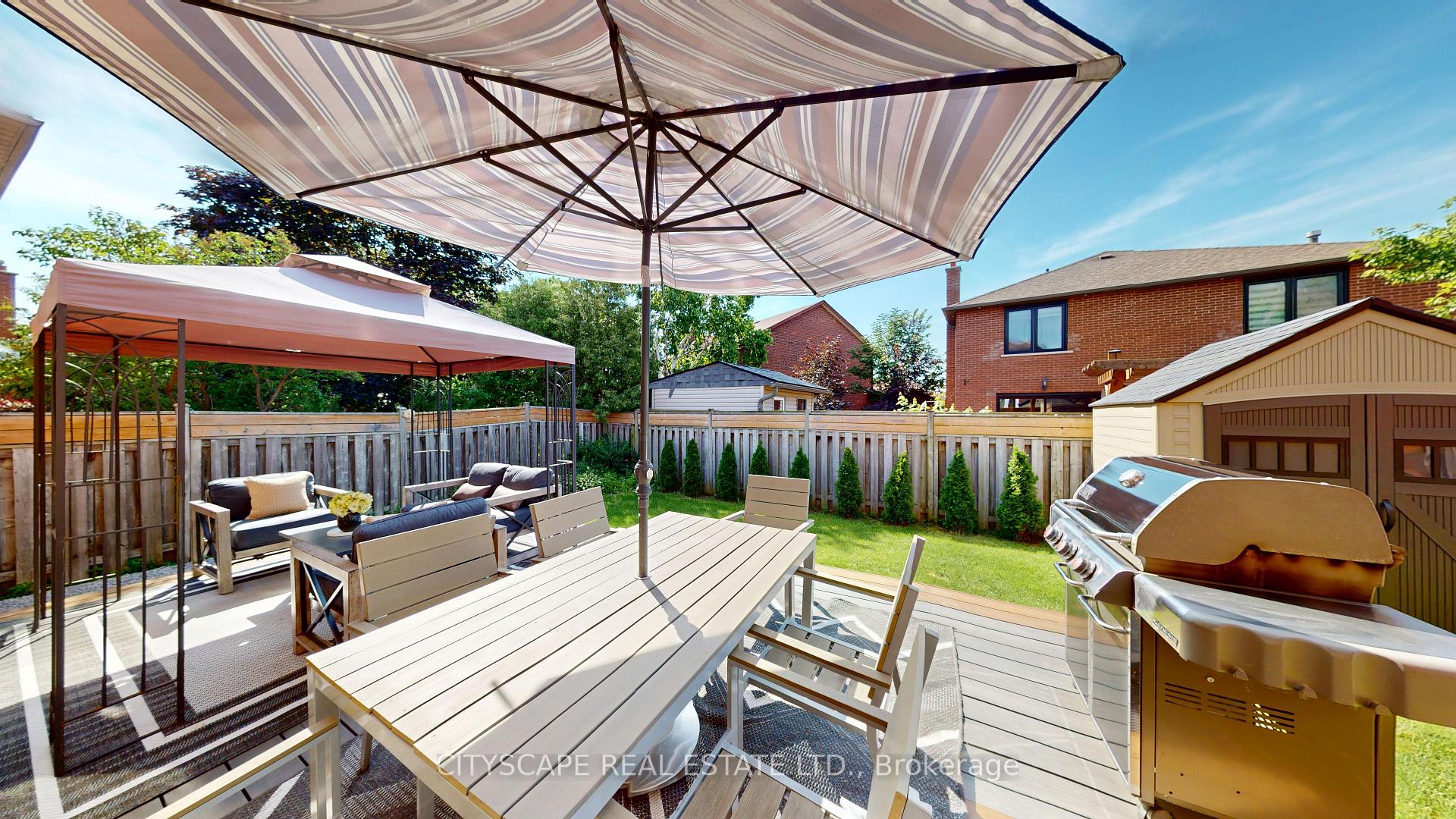 Photo 36 of 17 Badessa Circle, Vaughan, Brownridge — HOMEH