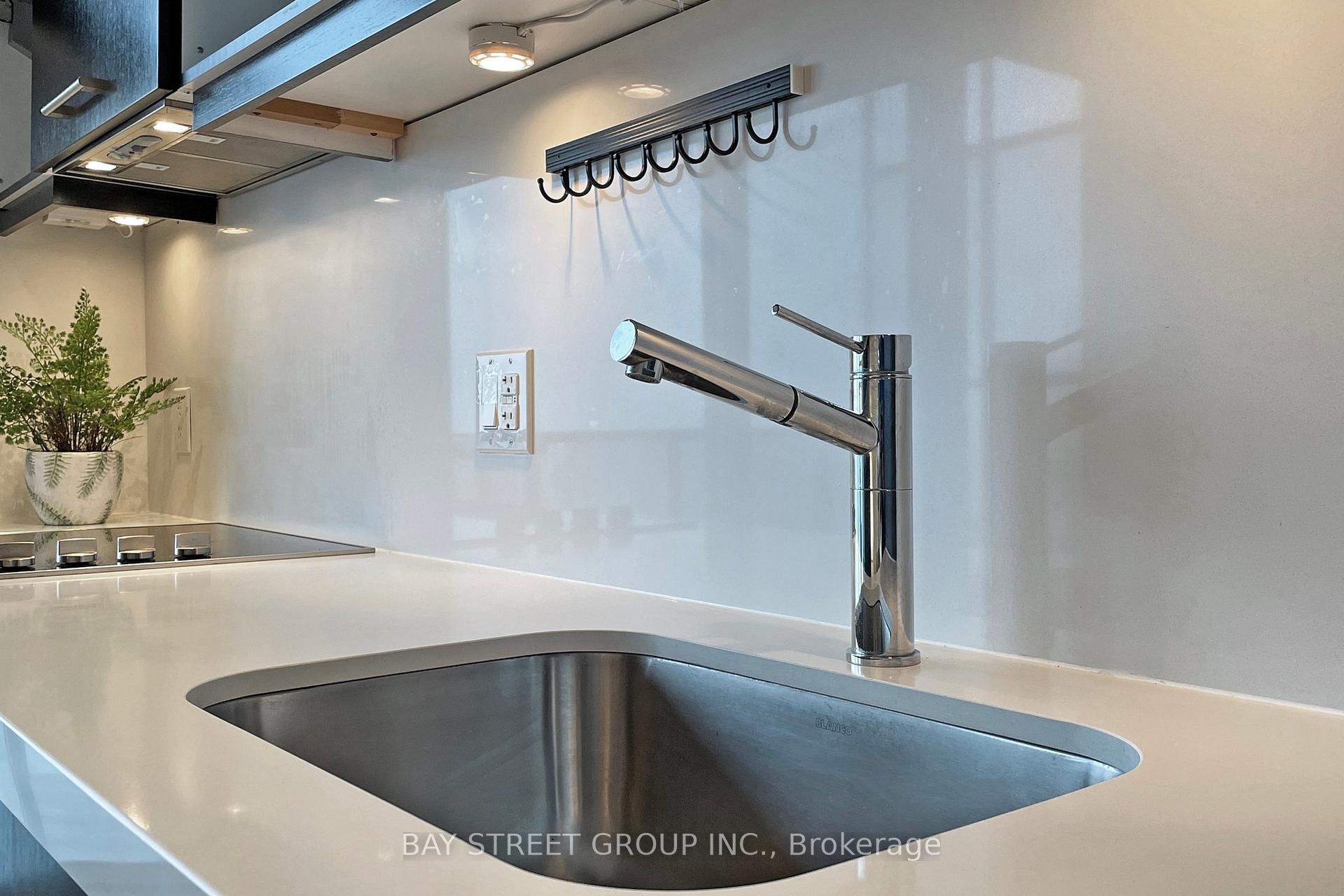 Photo 6 of Unit Ph5, 1080 Bay Street, Toronto, Bay Street Corridor — HOMEH