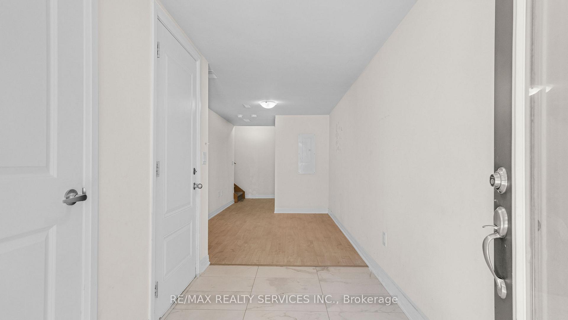 Photo 2 of Unit 804, 585 Colborne Street E, Brantford, East Ward — HOMEH