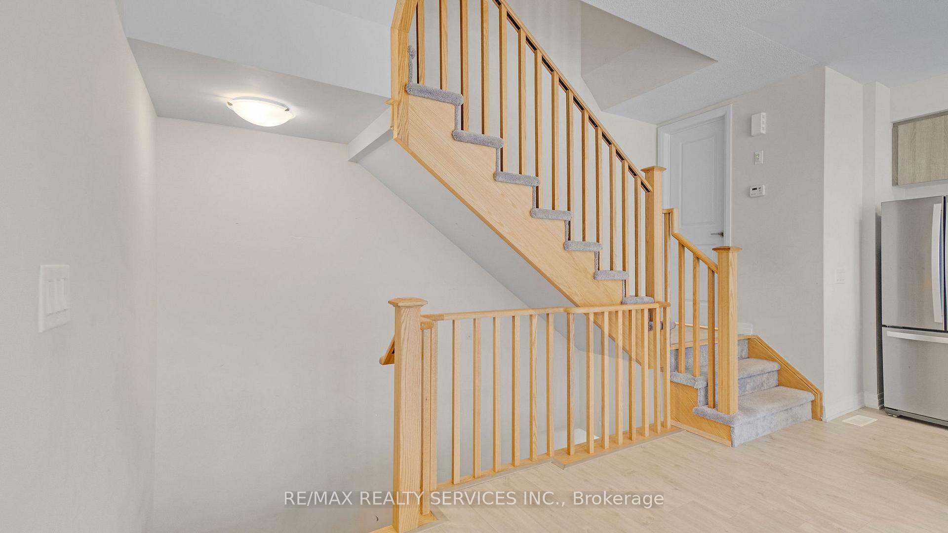 Photo 12 of Unit 804, 585 Colborne Street E, Brantford, East Ward — HOMEH