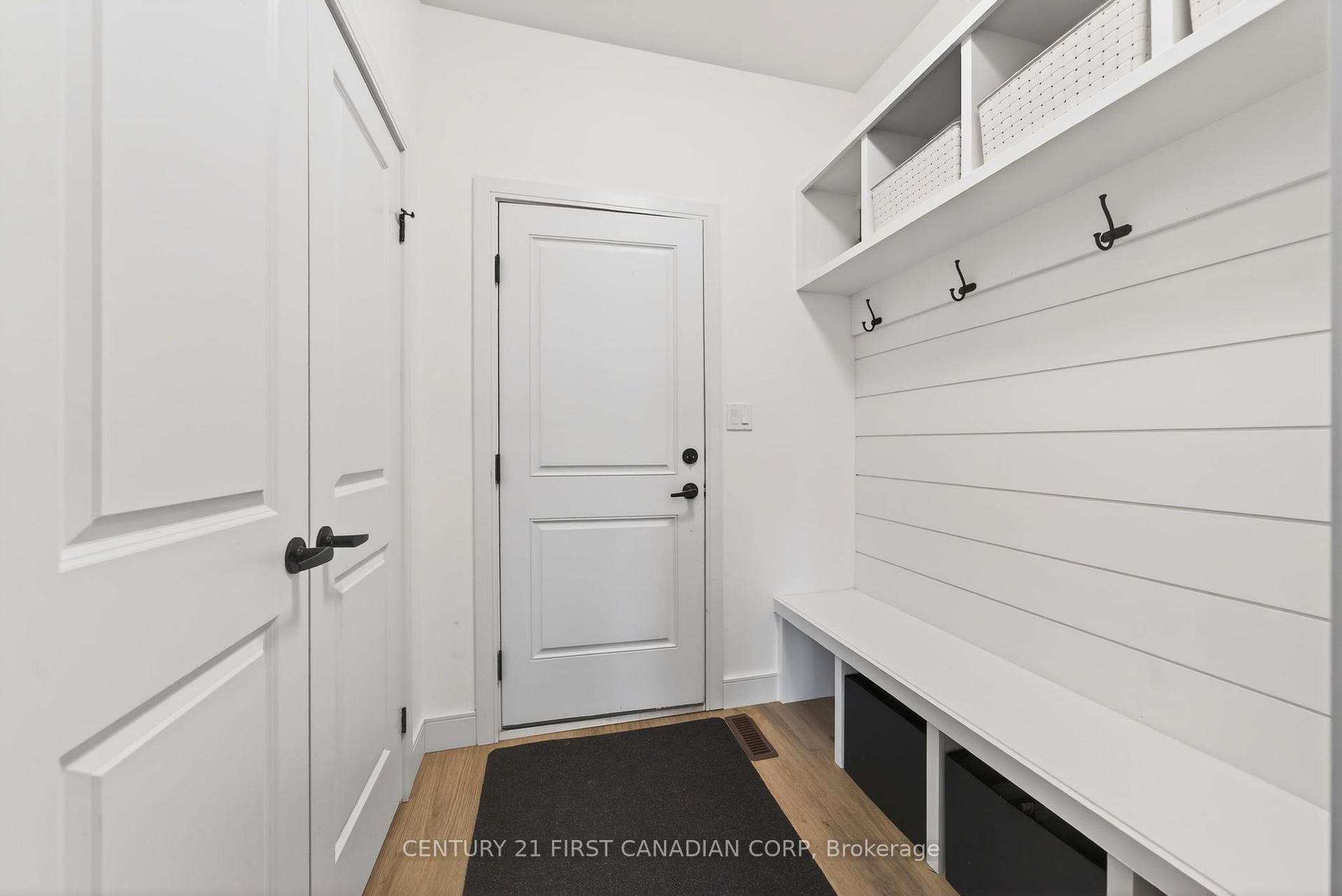 Photo 24 of 31 Lindsay Crescent, Strathroy-Caradoc, SE — HOMEH