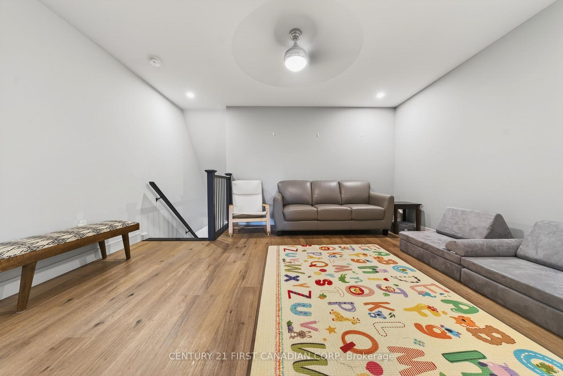 Photo 25 of 31 Lindsay Crescent, Strathroy-Caradoc, SE — HOMEH