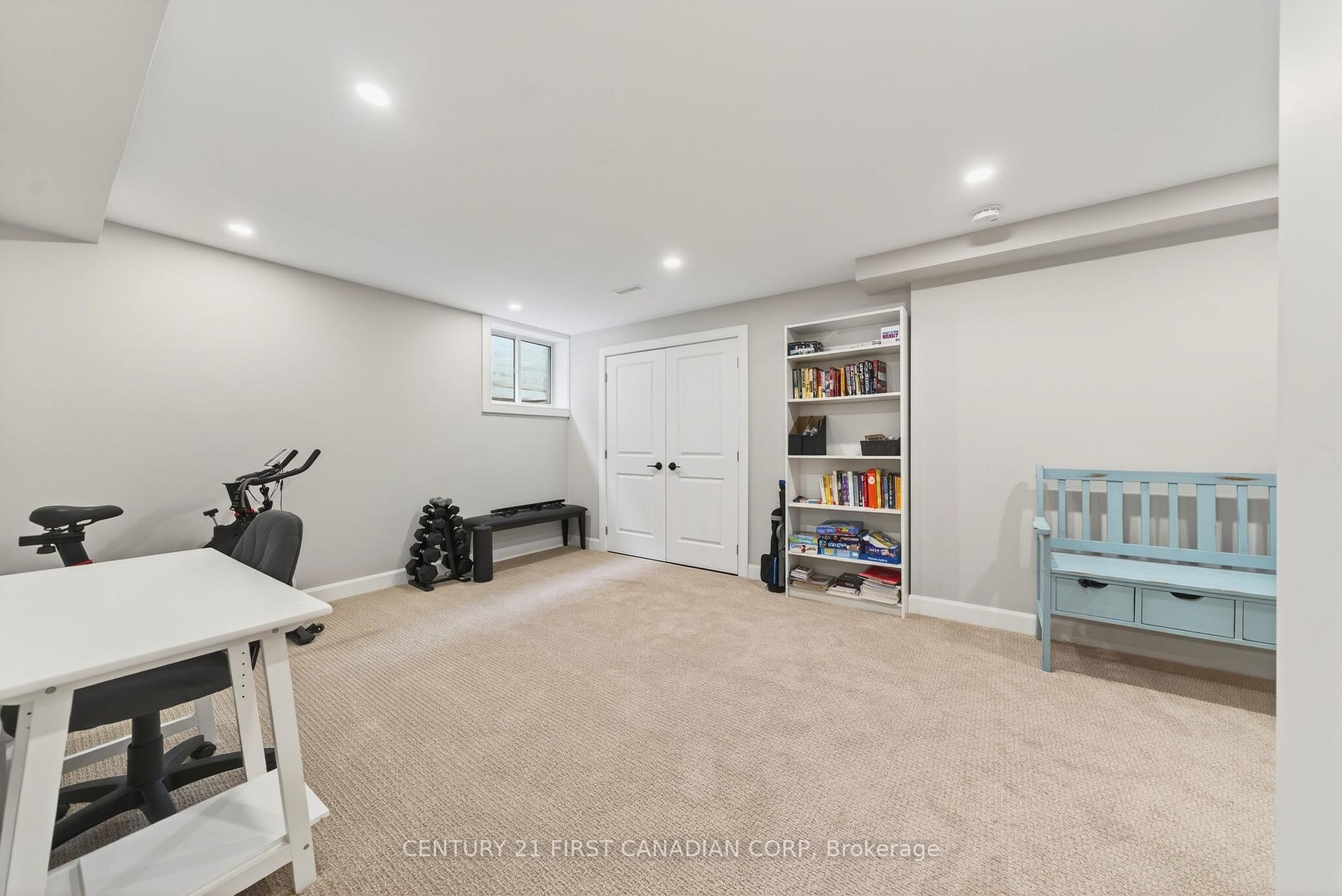Photo 39 of 31 Lindsay Crescent, Strathroy-Caradoc, SE — HOMEH