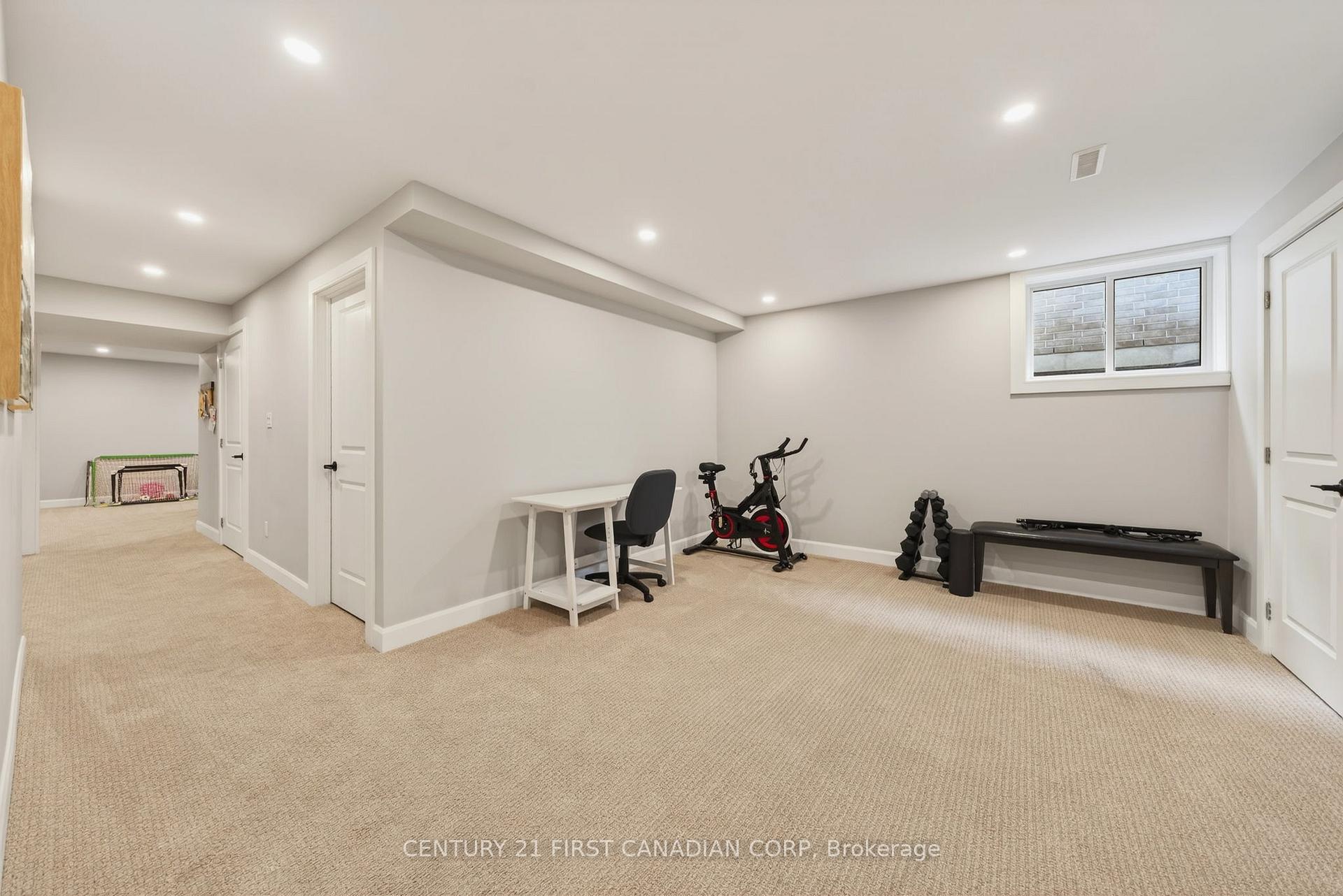 Photo 40 of 31 Lindsay Crescent, Strathroy-Caradoc, SE — HOMEH