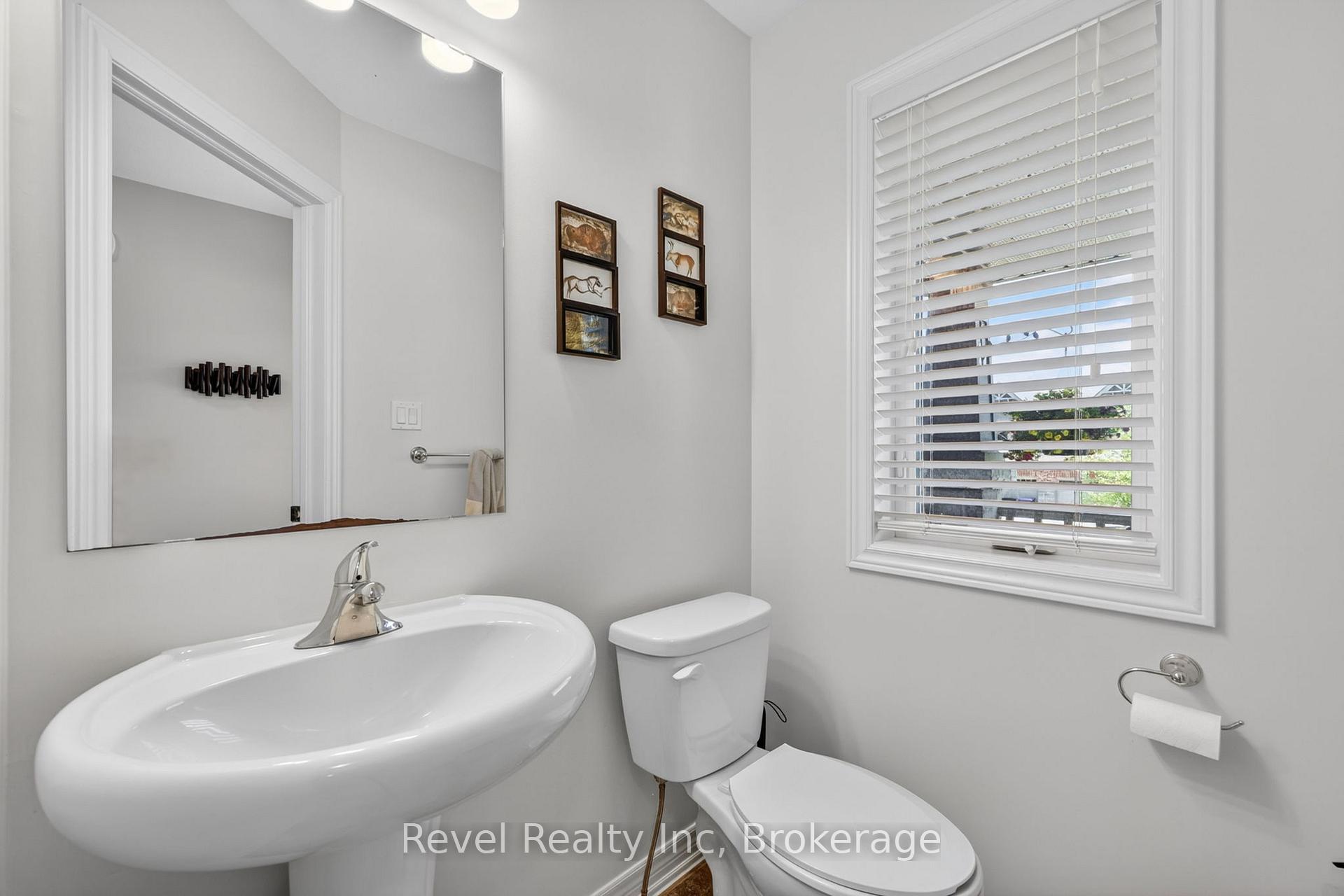 Photo 14 of 1038 Cook Drive, Midland — HOMEH