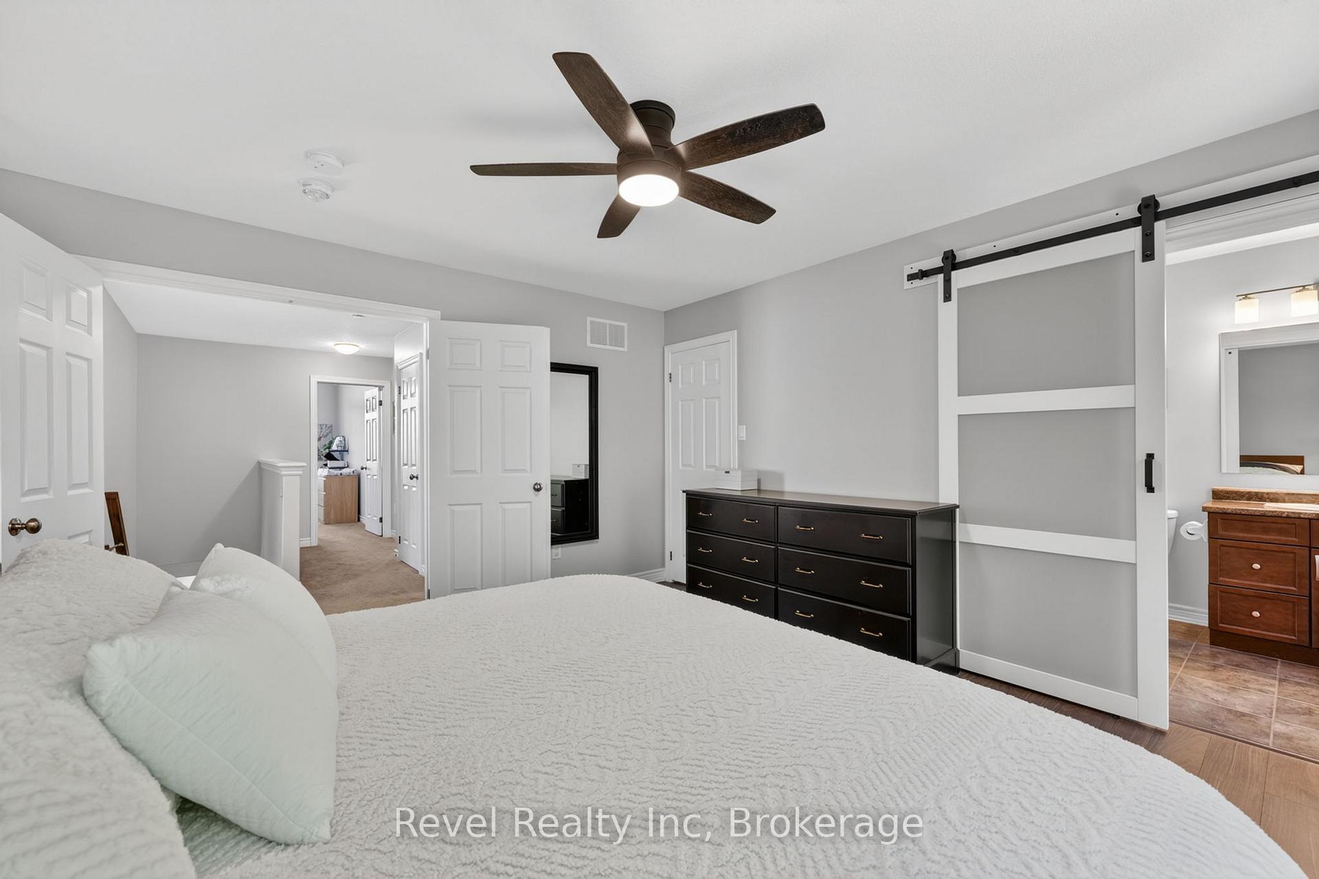 Photo 17 of 1038 Cook Drive, Midland — HOMEH