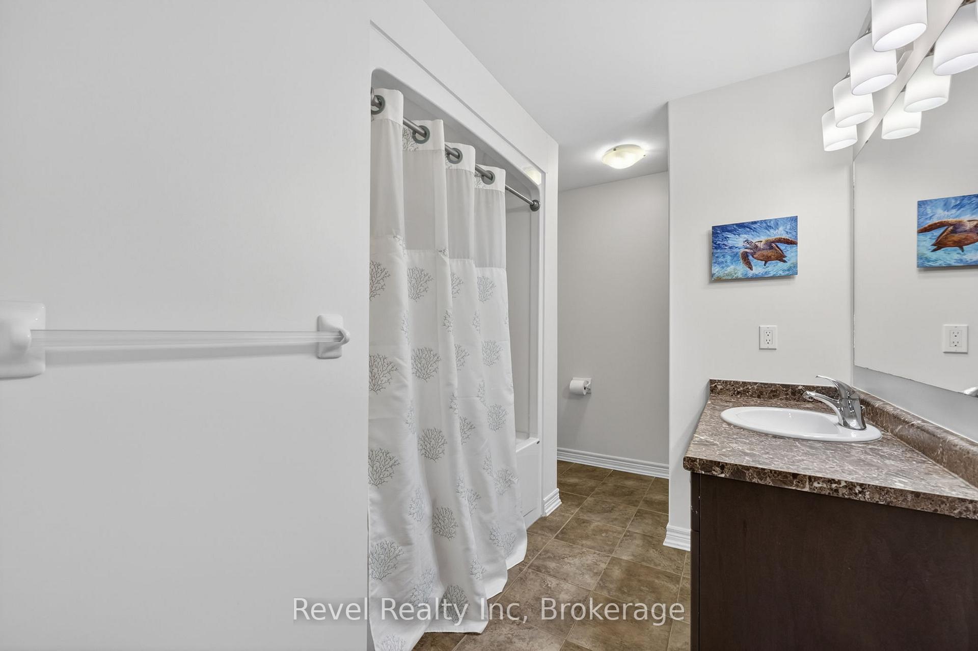 Photo 22 of 1038 Cook Drive, Midland — HOMEH