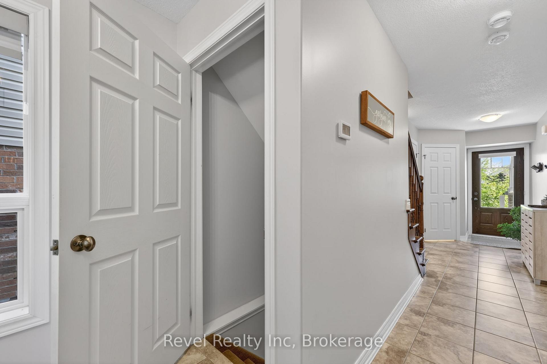 Photo 24 of 1038 Cook Drive, Midland — HOMEH