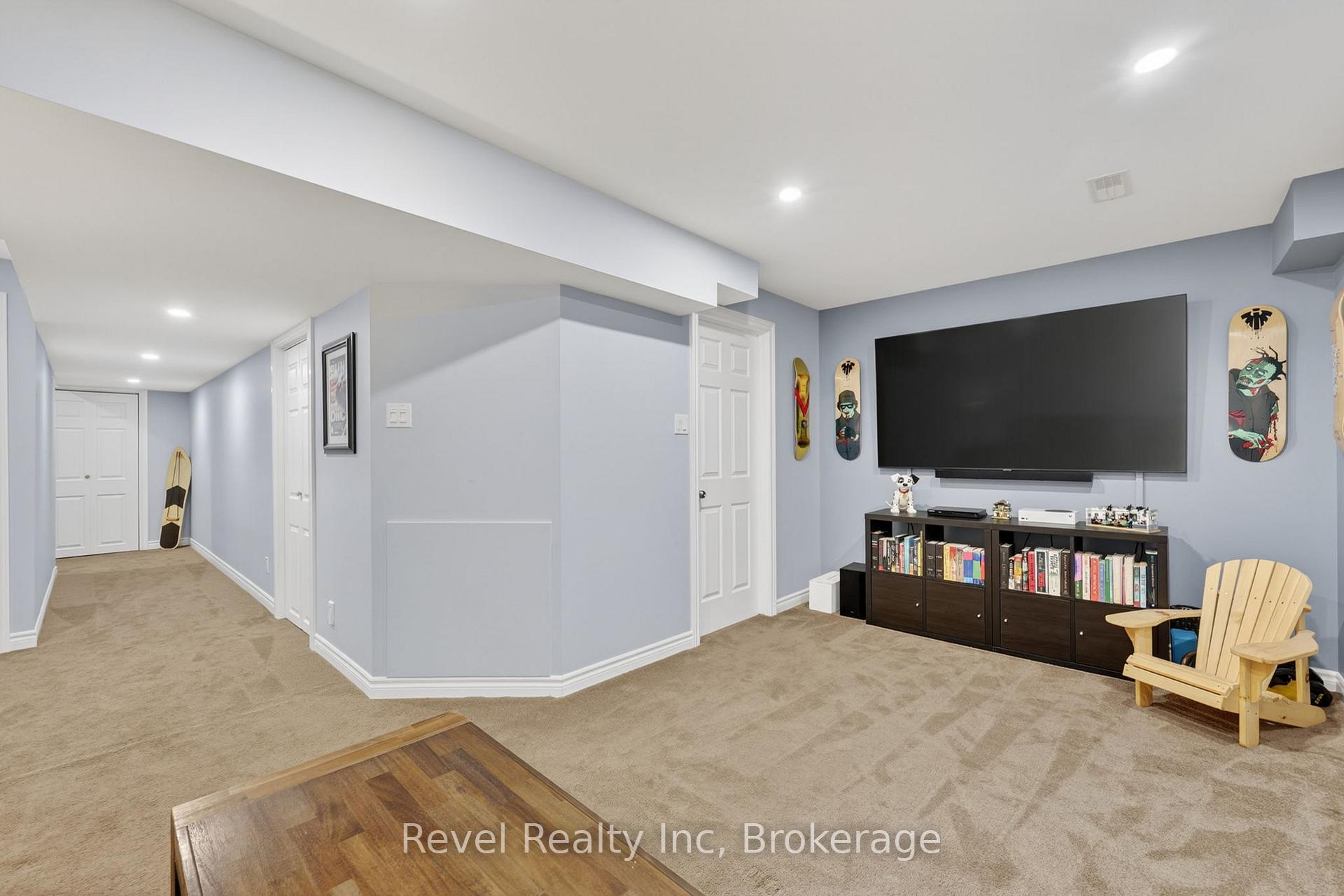 Photo 28 of 1038 Cook Drive, Midland — HOMEH