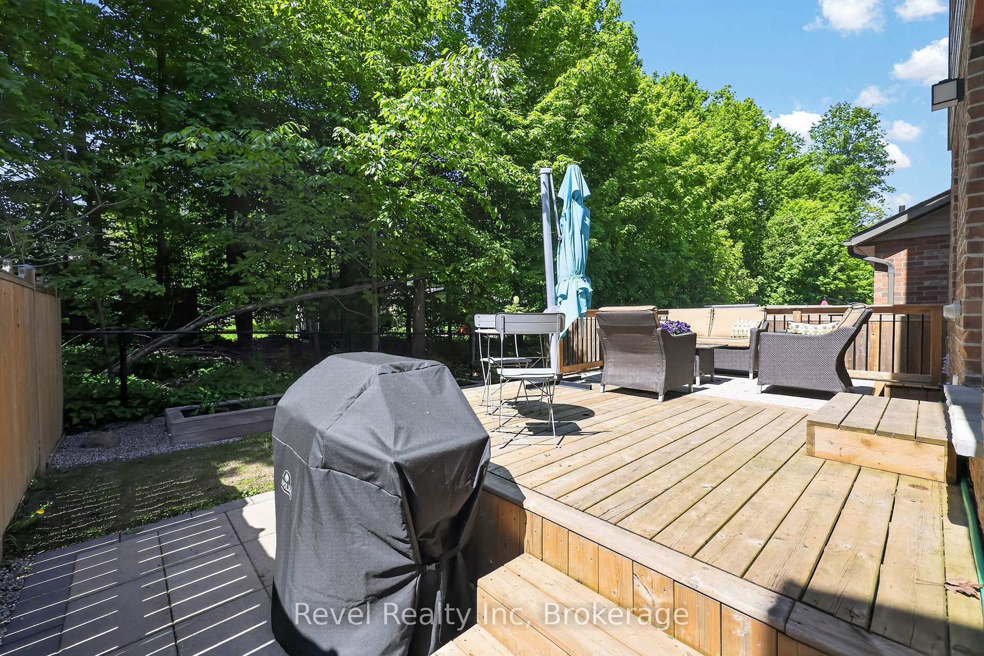 Photo 33 of 1038 Cook Drive, Midland — HOMEH