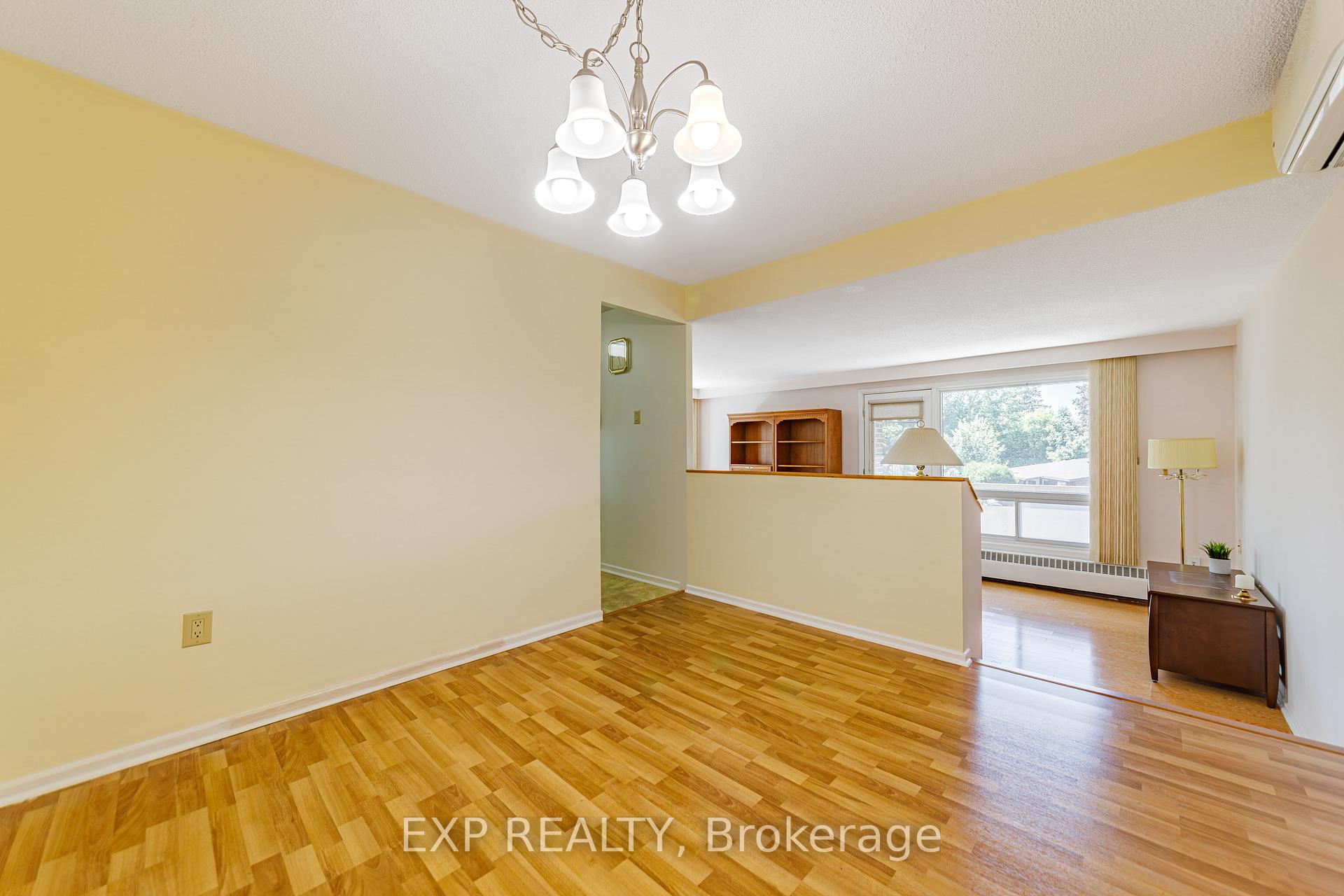 Photo 6 of Unit 203, 915 Elmsmere Road, Ottawa, Beacon Hill South — HOMEH
