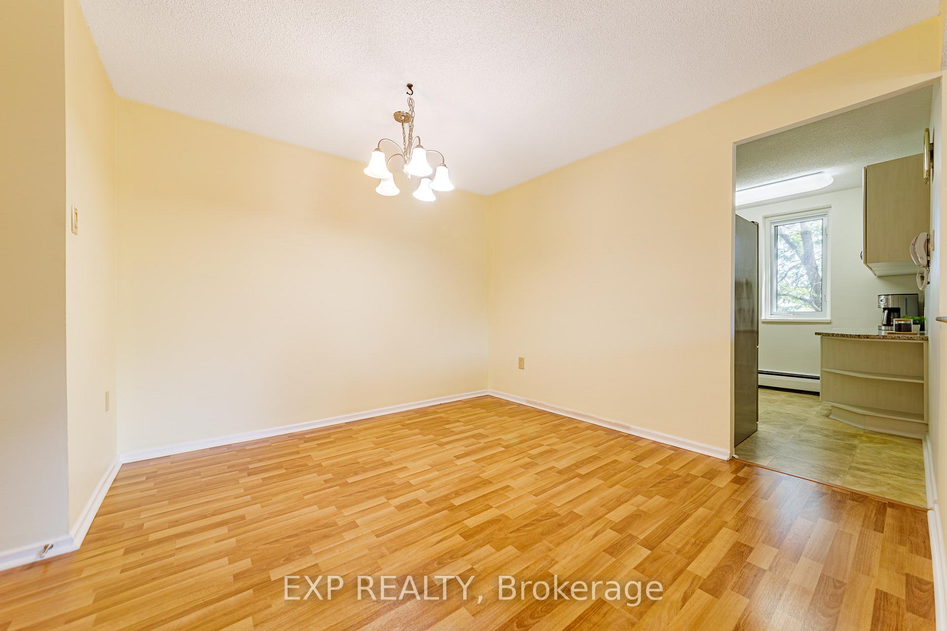 Photo 8 of Unit 203, 915 Elmsmere Road, Ottawa, Beacon Hill South — HOMEH