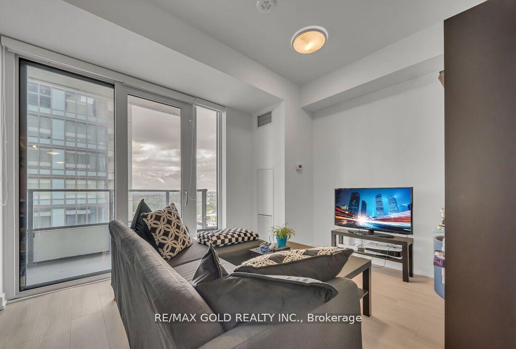 Photo 72 of Unit 1405, 5 Wellington Street, Kitchener, Cherry Hill — HOMEH