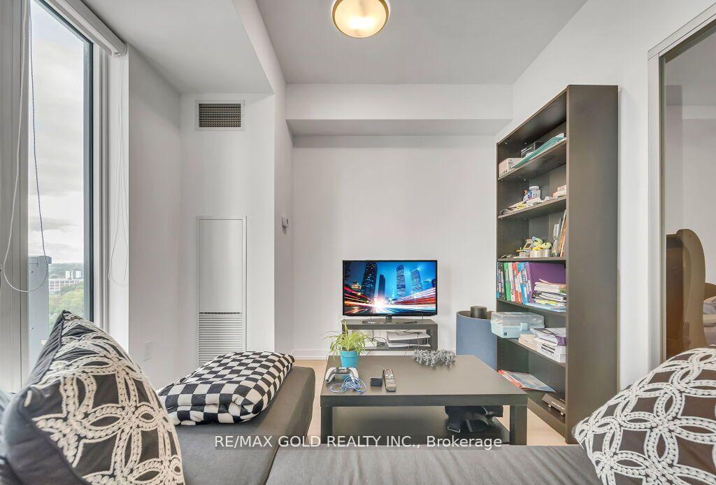 Photo 75 of Unit 1405, 5 Wellington Street, Kitchener, Cherry Hill — HOMEH