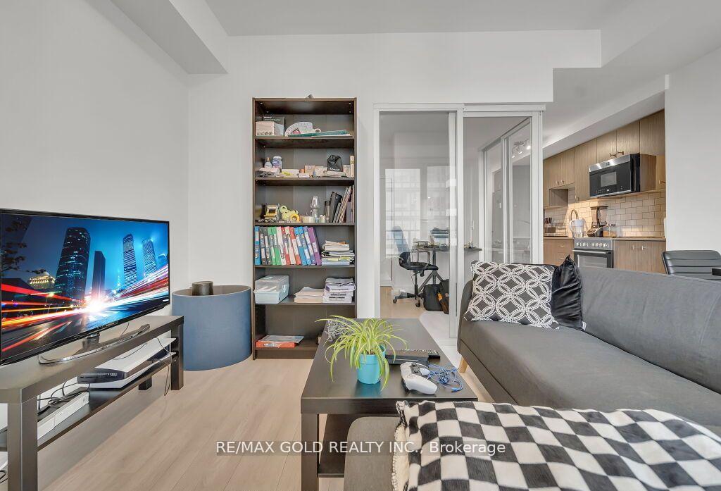 Photo 76 of Unit 1405, 5 Wellington Street, Kitchener, Cherry Hill — HOMEH