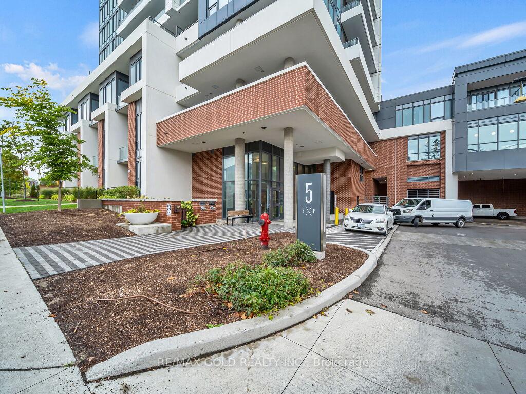 Photo 6 of Unit 1405, 5 Wellington Street, Kitchener, Cherry Hill — HOMEH