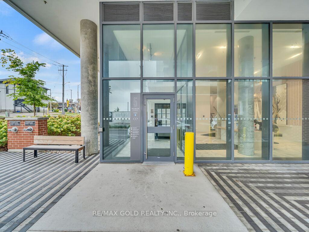 Photo 8 of Unit 1405, 5 Wellington Street, Kitchener, Cherry Hill — HOMEH