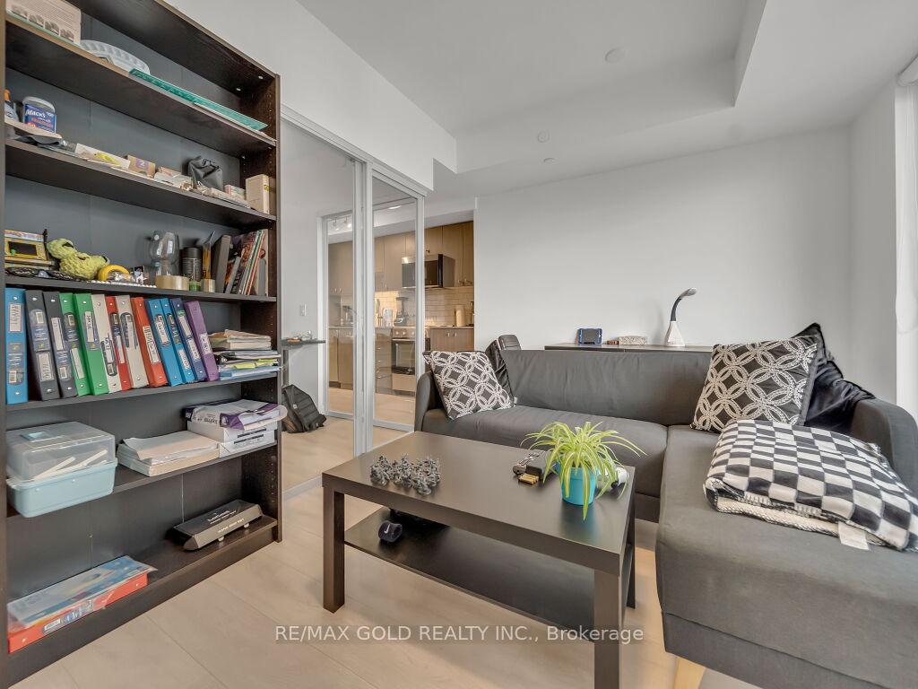 Photo 36 of Unit 1405, 5 Wellington Street, Kitchener, Cherry Hill — HOMEH
