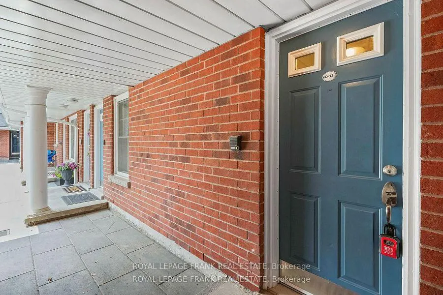 Photo 6 of Unit D-13, 1663 Nash Road, Clarington, Courtice — HOMEH