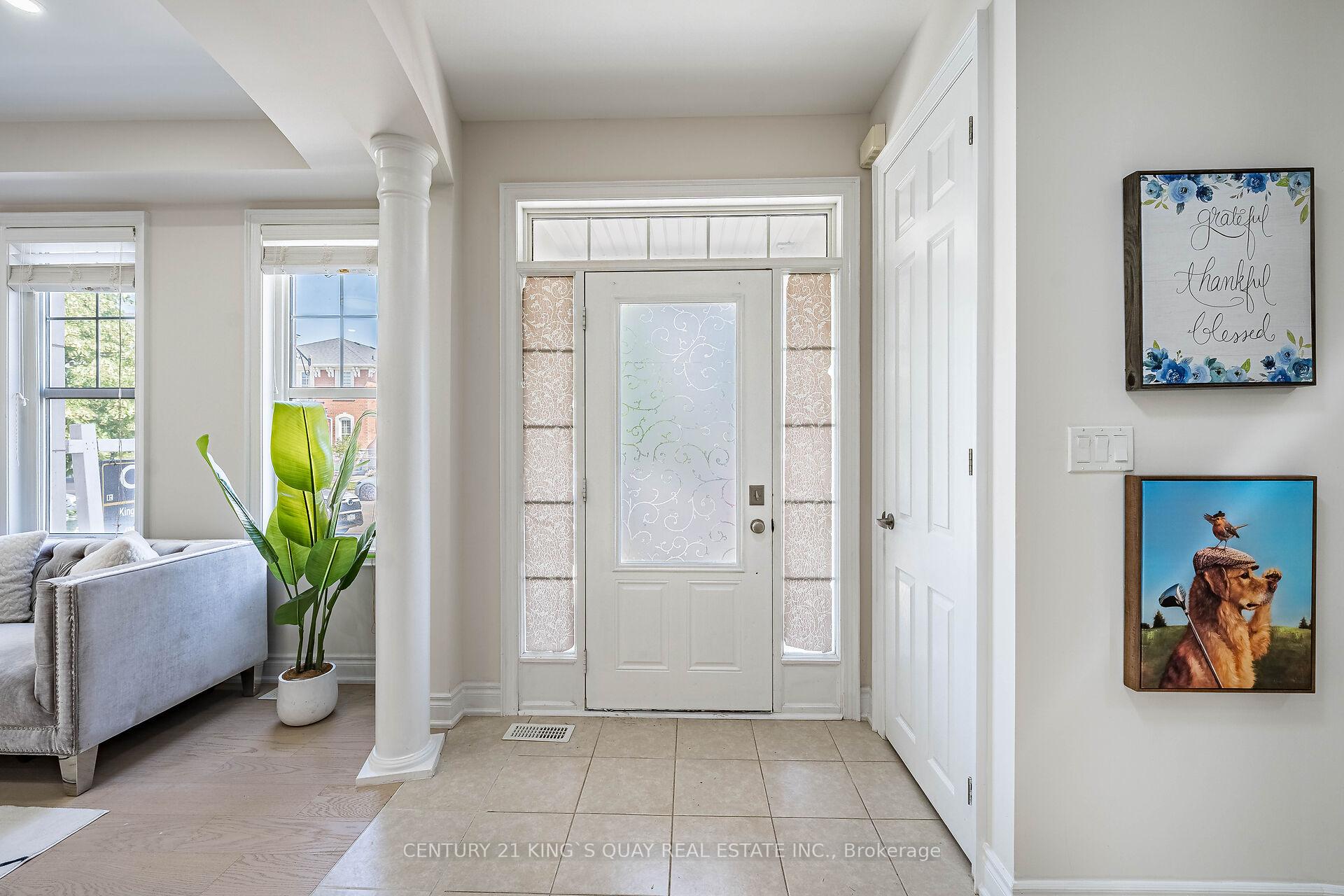 Photo 4 of 251 Cornell Park Avenue, Markham, Cornell — HOMEH