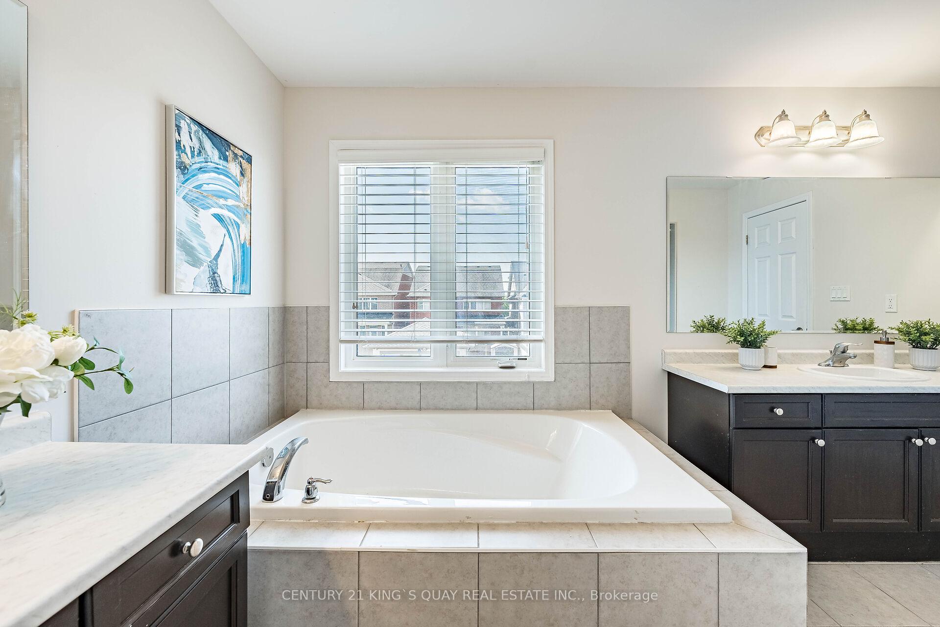 Photo 24 of 251 Cornell Park Avenue, Markham, Cornell — HOMEH