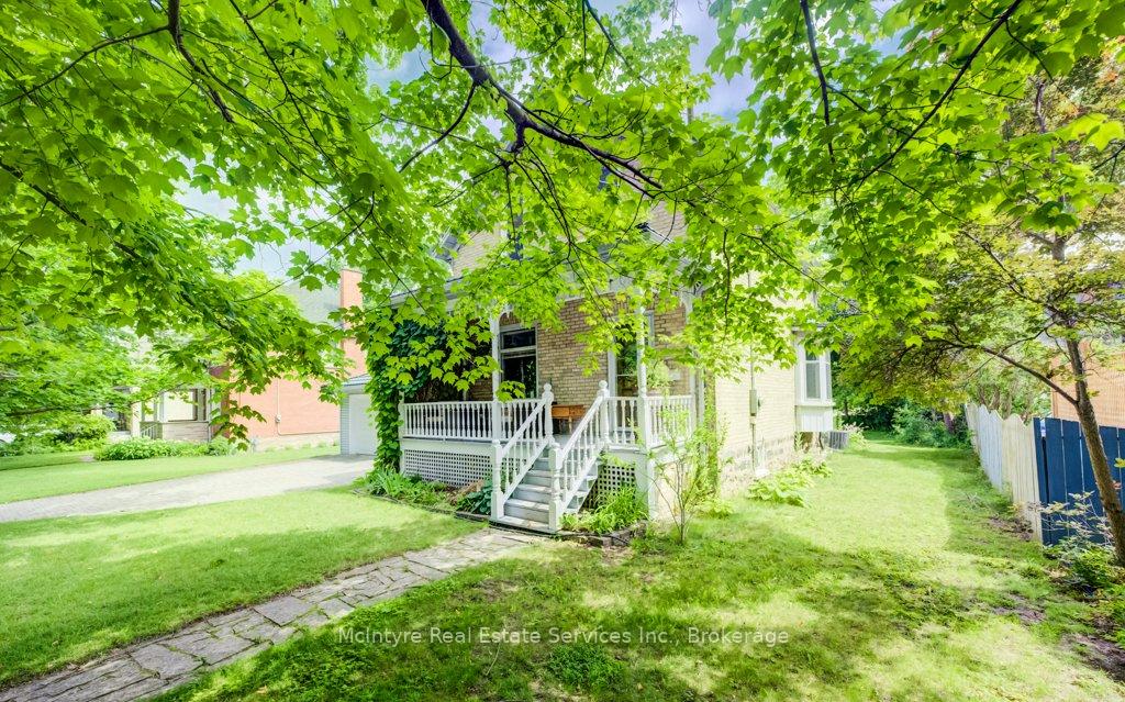 Photo 4 of 6 Tweed Street, Waterloo, Uptown Waterloo/North Ward — HOMEH