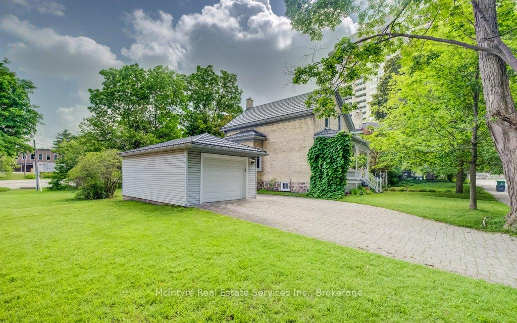 Photo 41 of 6 Tweed Street, Waterloo, Uptown Waterloo/North Ward — HOMEH