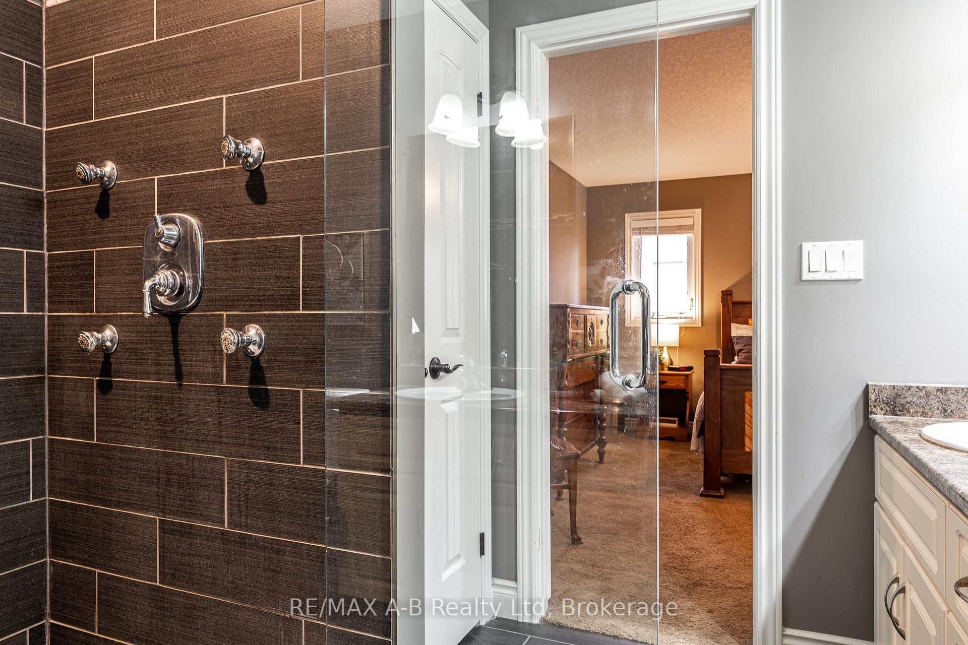 Photo 21 of 138 Millson Crescent, St. Marys — HOMEH
