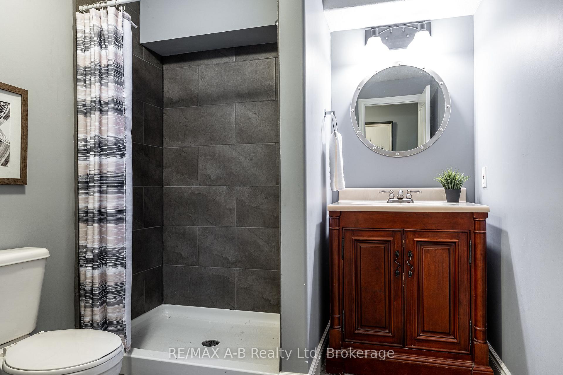 Photo 34 of 138 Millson Crescent, St. Marys — HOMEH
