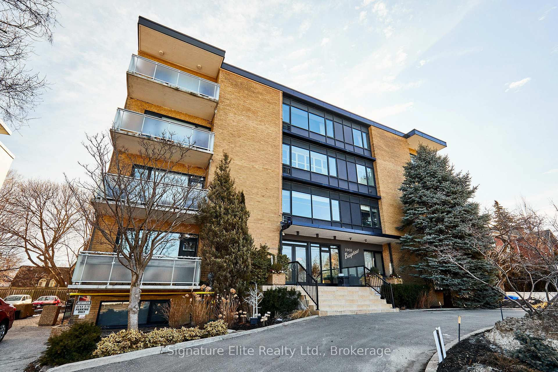 Photo 1 of Unit 405, 1901 Bayview Avenue, Toronto, Leaside — HOMEH