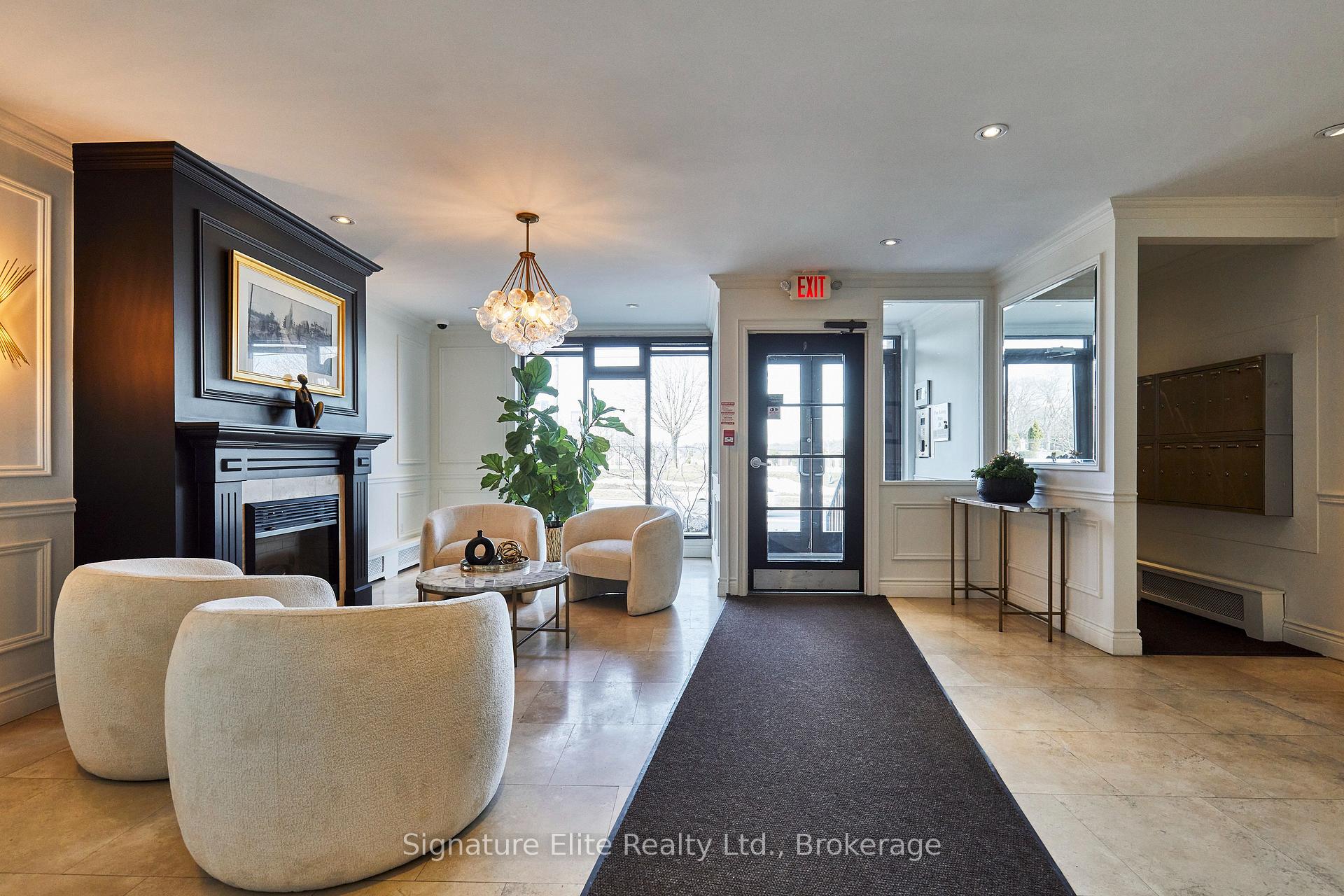 Photo 13 of Unit 405, 1901 Bayview Avenue, Toronto, Leaside — HOMEH