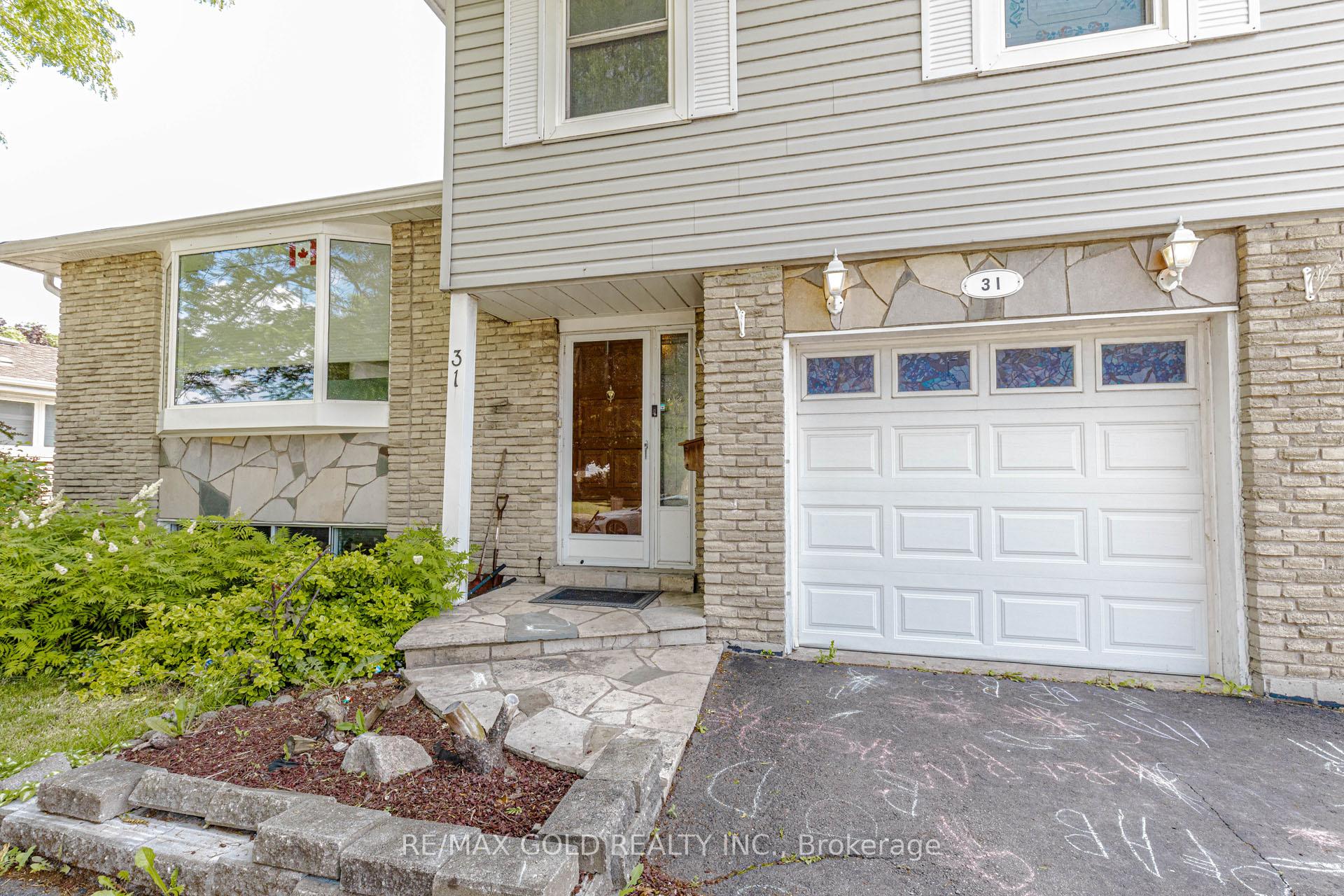 Photo 3 of 31 Gondola Crescent, Brampton, Northgate — HOMEH