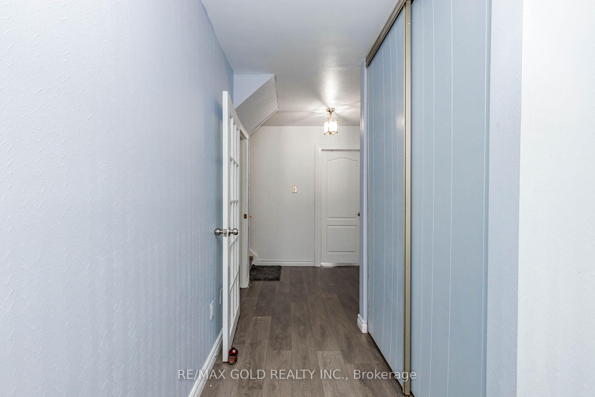 Photo 6 of 31 Gondola Crescent, Brampton, Northgate — HOMEH