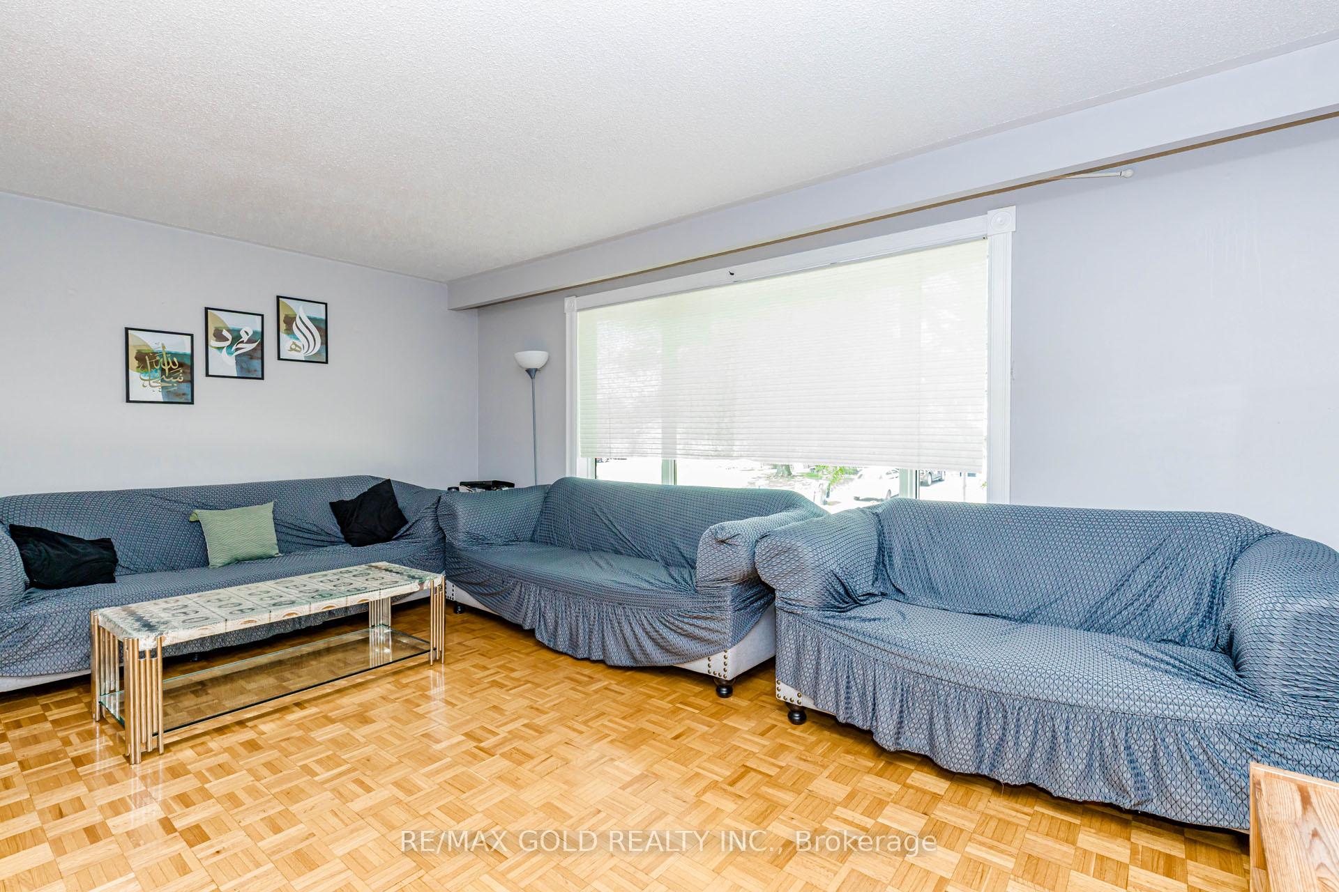 Photo 13 of 31 Gondola Crescent, Brampton, Northgate — HOMEH