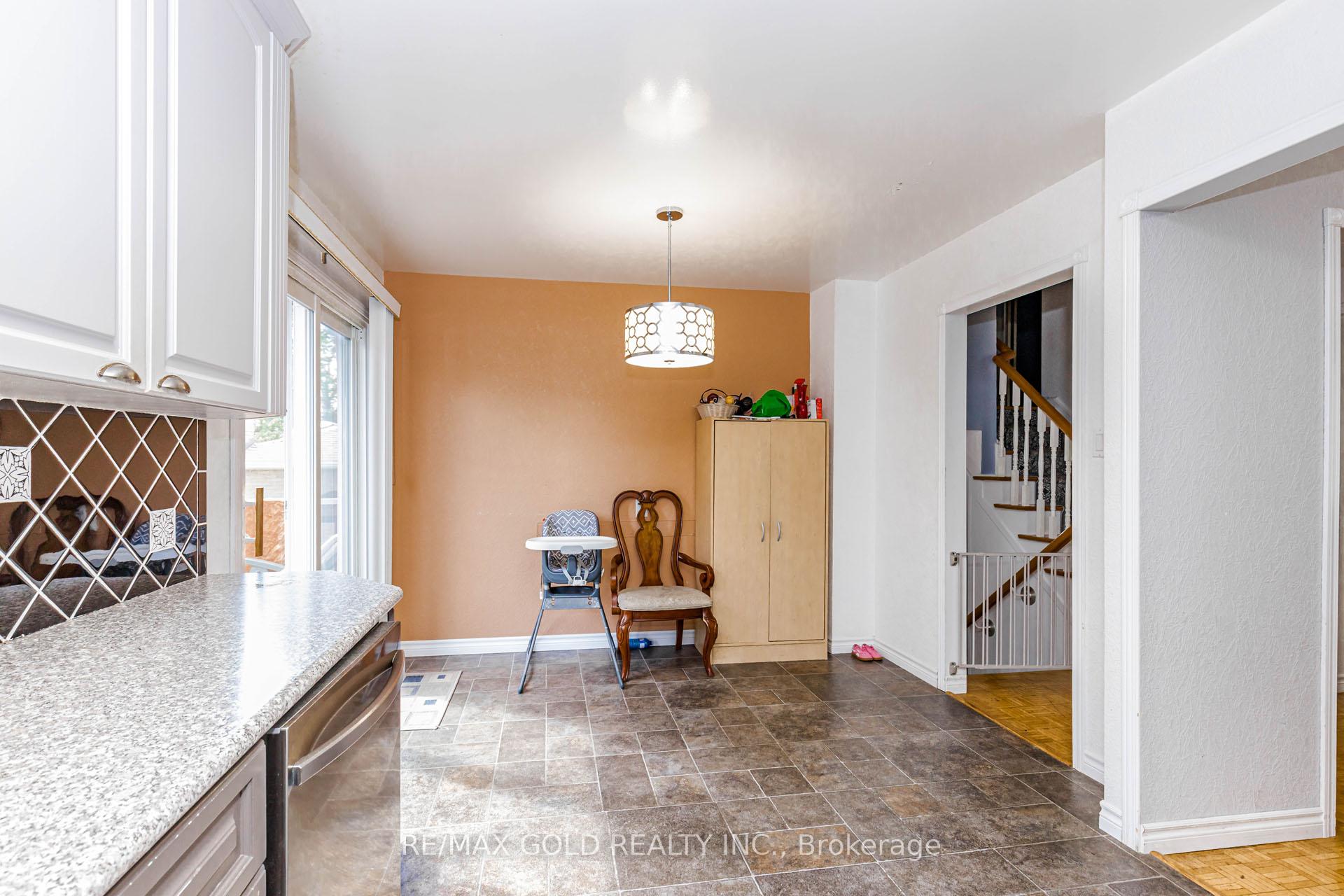 Photo 21 of 31 Gondola Crescent, Brampton, Northgate — HOMEH