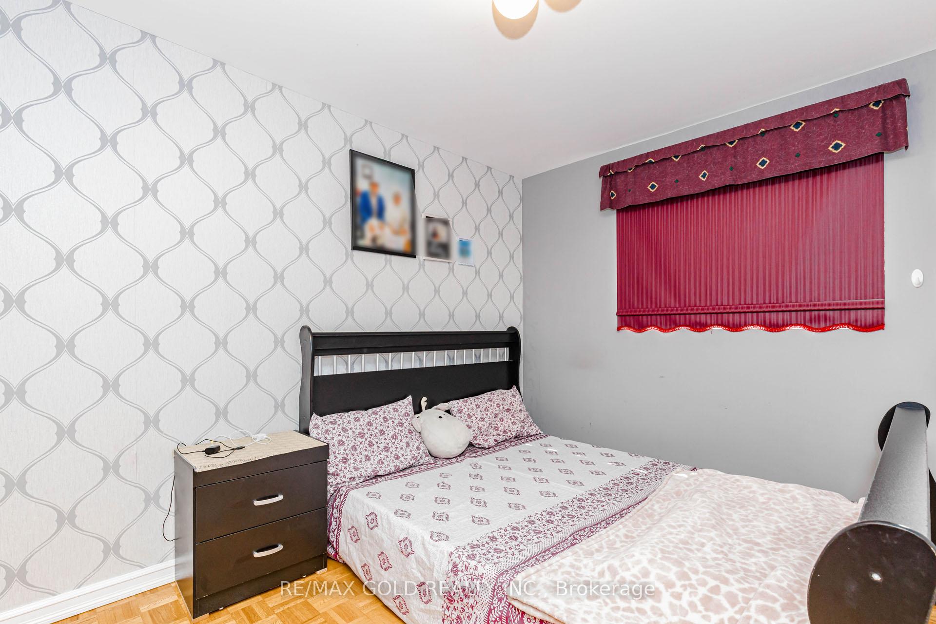 Photo 31 of 31 Gondola Crescent, Brampton, Northgate — HOMEH